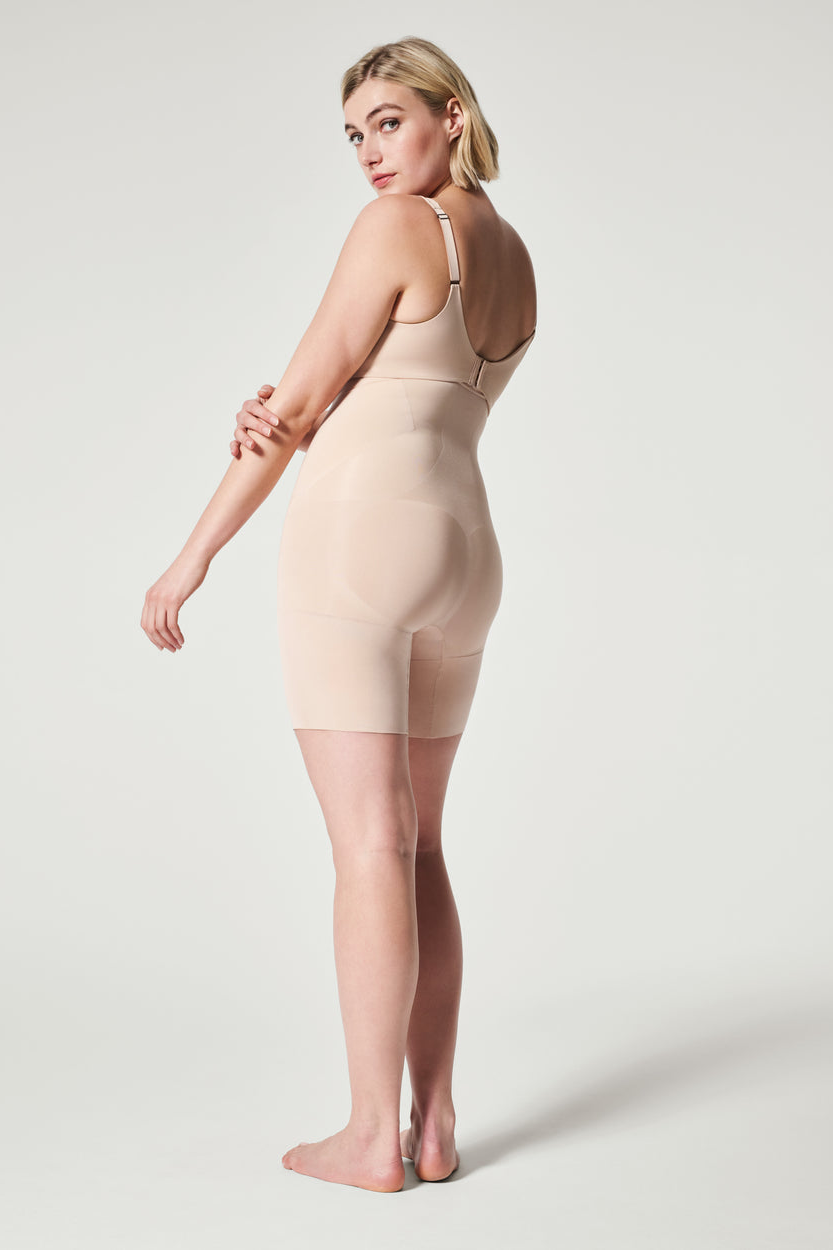 Luxe Sculpting High-Waisted Mid-Thigh Shorts
